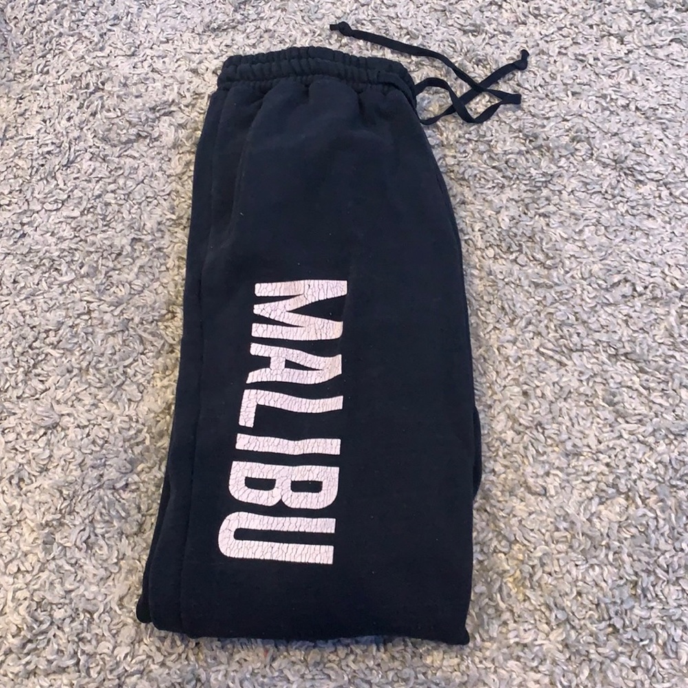 brandy melville rosa sweatpants (old model)